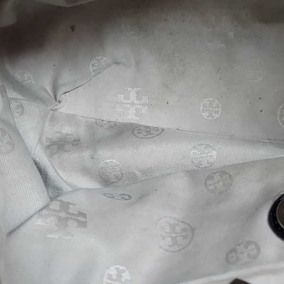 Tory Burch Amanda Satchel - Picture 11 of 15